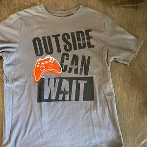 Gaming tee “Outside can wait” gray Tee shirt size XL